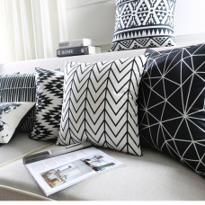 Negro Blanco cojín inicio almohadas decorativas caso patrón geométrico almohadas mapa almohada de terciopelo para el sofá ali-11452834